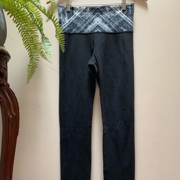 lululemon athletica Pants - Lululemon skinny groove pant 4